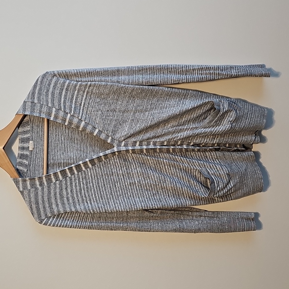 [*3 Items For $20 In Bundle*] J CREW Cardigan Sweater LARGE